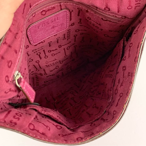 Fossil Maddox Purple Leather Flap Buckle Crossbody Purse - Picture 13 of 16